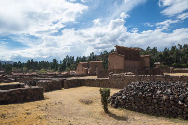 istock Ruins of Raqchi, Peru 915162068