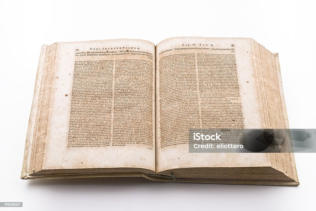 Legge Libro antico - Foto stock royalty-free di Scrittura latina