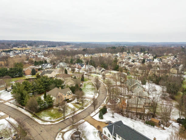 istock Neighborhood 915186094