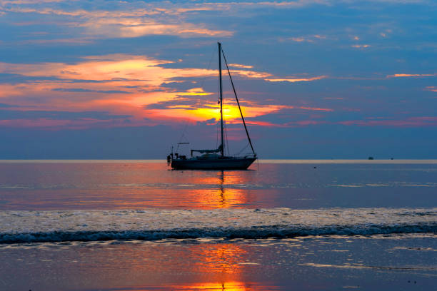 istock Sailing boat on the sea 915197776