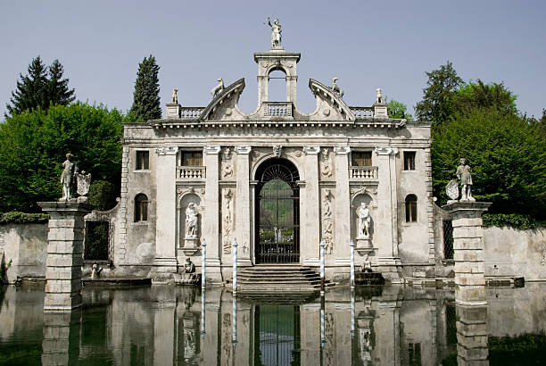 villa barbarigo, uma antiga venetian mansion house - palladian imagens e fotografias de stock