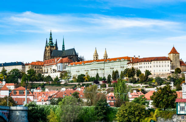 istock St Vitus Cathedral and Castel Complex in Prague, Czech Republic 915255934