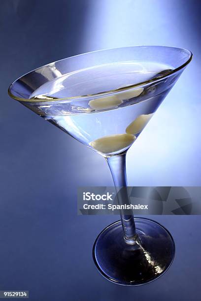 Blue Martini - Fotografias de stock e mais imagens de Alegria - Alegria, Aniversário especial, Azul