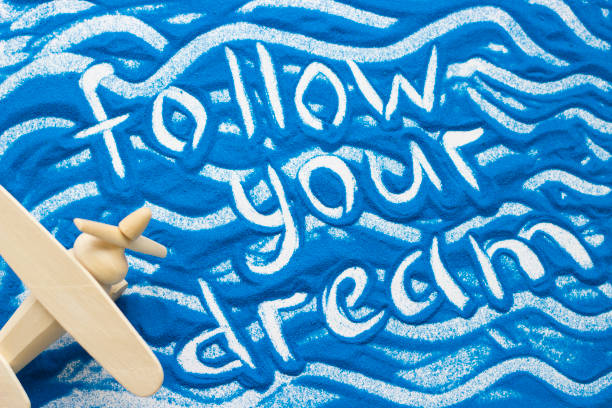 istock Inscription on a colorful sand 915296802