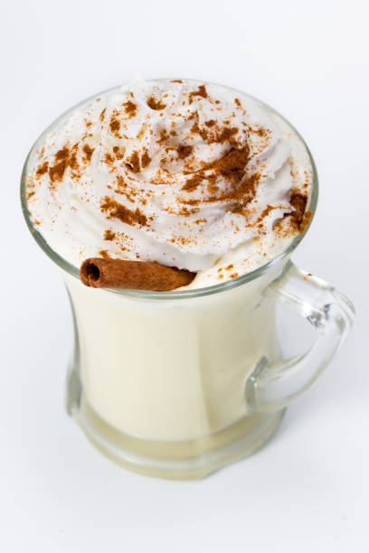 istock Eggnog fir the holidays 915300870