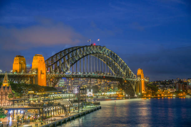 istock Sydney Harbour Bridge at night 915301224