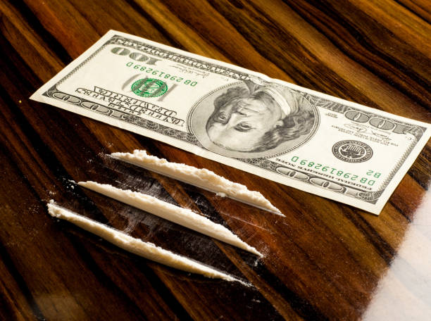 istock heroin, dynamite, horse, smack, snow 915315630