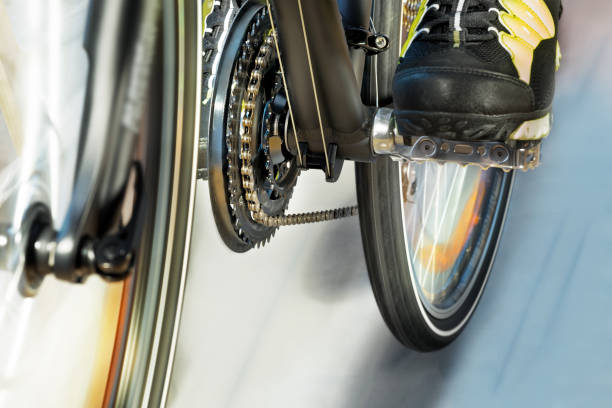 istock Detail Of Front Derailleur With Cycle Track 915318876