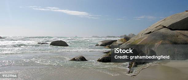 Море Пляж И Камней — стоковые фотографии и другие картинки Атлантический океан - Атлантический океан, Без людей, Волна