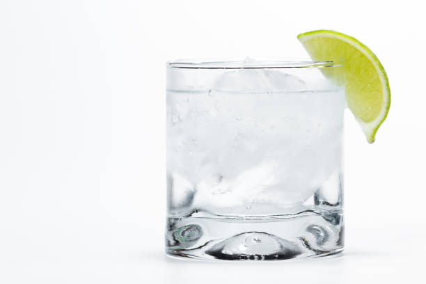 istock vodka with soda on the rocks 915327826