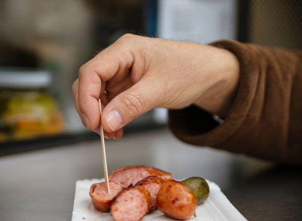 istock Kasekrainer Sausage 915344156