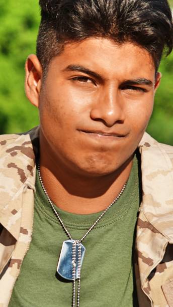 istock Male Soldier And Confusion 915372492