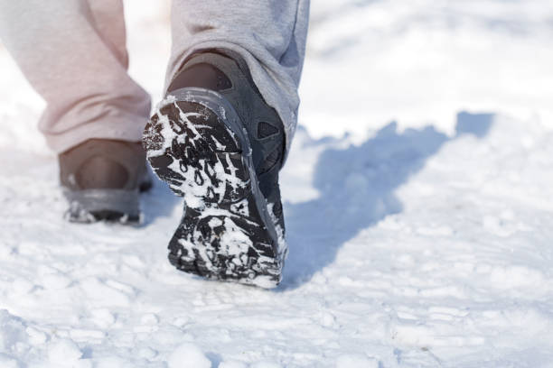 istock Walking in the snow 915380196