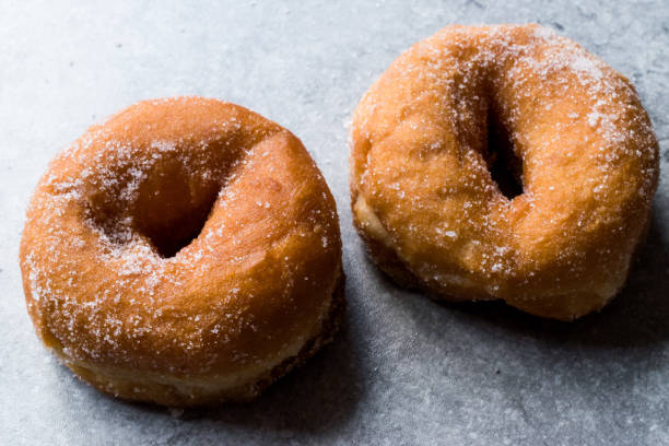 istock Homemade Sugared Donuts Ready to Eat 915408700