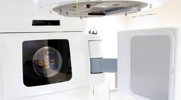 istock radiation therapy for cancer treatment in linear acelerator 915418448