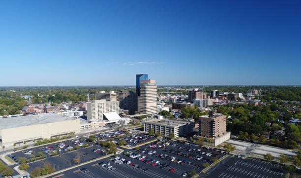 istock Lexington Skyline Aerial 915441984