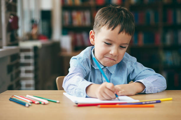 istock Confused preschooler boy 915447484