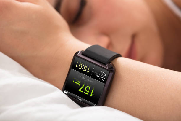 istock Smart Watch Showing Heart Rate 915454382