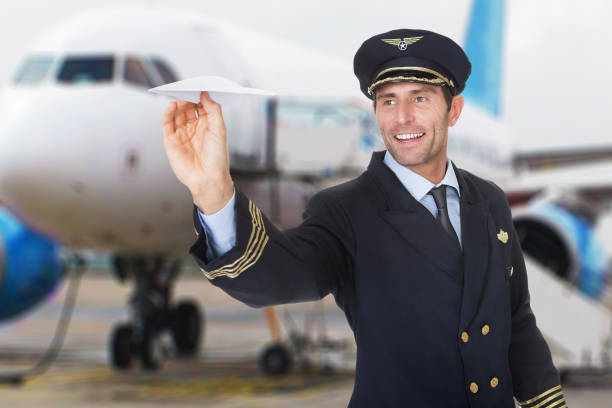 istock Portrait of confident pilot 915454934