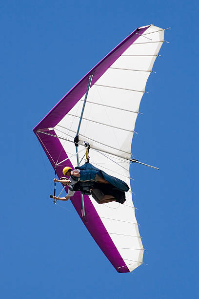 hanglider 3  glider hang glider hanging sky stock pictures, royalty-free photos & images