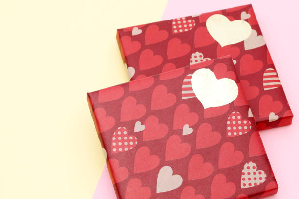 istock Valentine's day of gift box 915473452