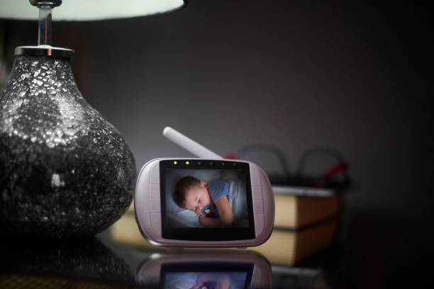 istock Baby Monitor on bedside table 915478872