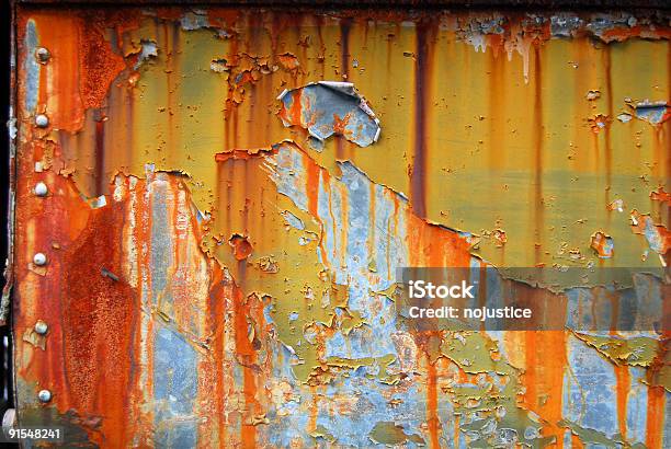 Oxidadas De Acero Y Pintura Foto de stock y más banco de imágenes de Abstracto - Abstracto, Acero, Amarillo - Color