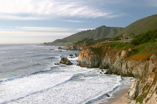 istock Pacific ocean coast near Big Sur, California 91552196