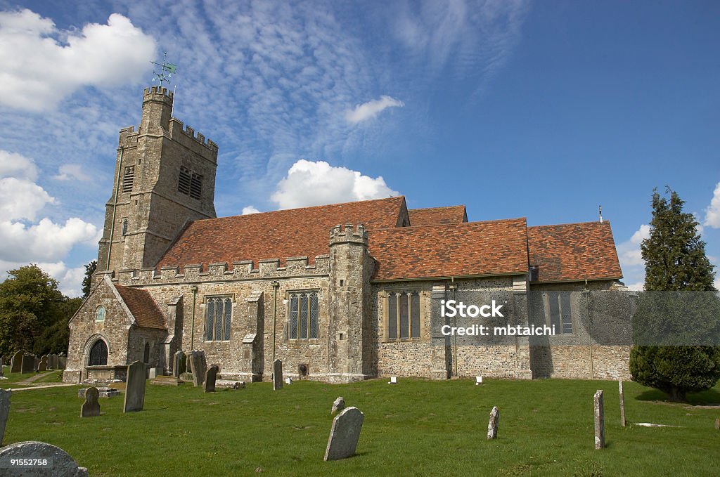 Старая церковь - Стоковые фото Англия роялти-фри