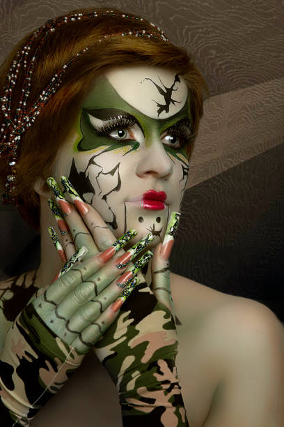 istock portrait girl 915566590