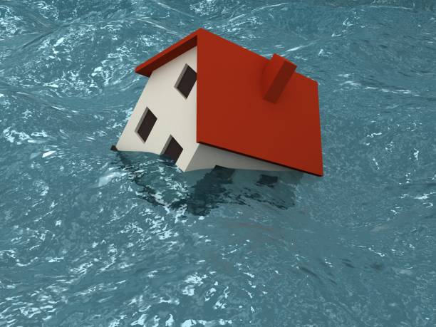 istock House water sinking storm crisis 915597230