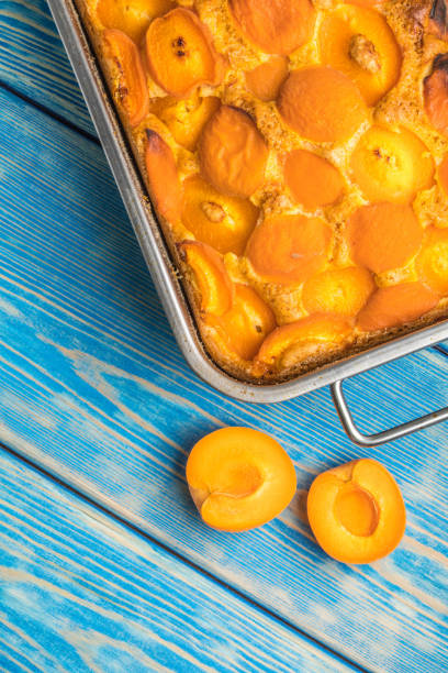 istock Tart with apricots. 915609918