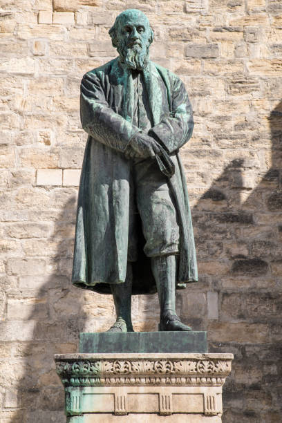 istock William Barnes Statue in Dorchester, UK 915626446