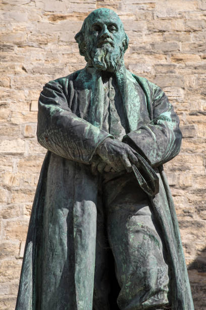 istock William Barnes Statue in Dorchester, UK 915626548