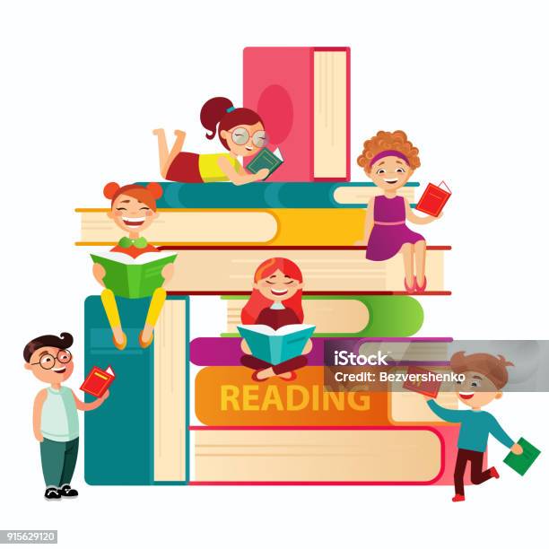 本のビッグ スタック上を読んで子供たちはベクトル フラットのイラストです白い背景の上の書籍インフォ グラフィック要素の周囲の小さな子供図書館で子供たち - 読むのベクターアート素材や画像を多数ご用意