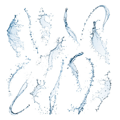 Salpicaduras de agua aislados en un fondo blanco photo