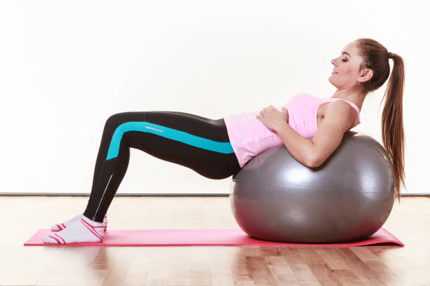 istock Fit girl working out. 915652860