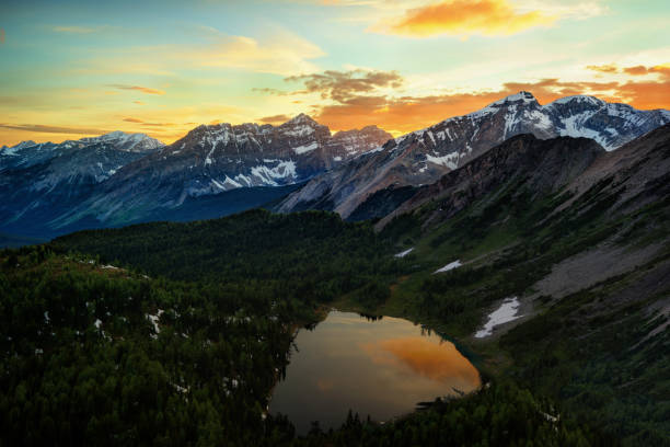 istock Banff Mount Assiniboine Canada 915662188