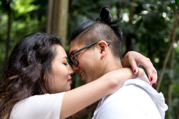 istock Romantic Asian Couple 915669092