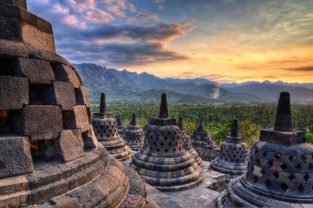 istock Borobudur Indonesia 915681594