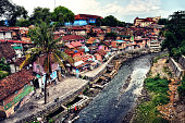 slum-in-yogyakarta-indonesien.jpg?b=1&s=170x170&k=20&c=hfxn6MIp5-9iwChqbHgLFkuUBxpIpyYWWJrL2rp_sIg=