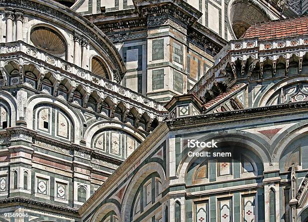 Duomo De Florencia Detalle Foto de stock y más banco de imágenes de A cuadros - A cuadros, Alto Renacimiento, Arco - Característica arquitectónica