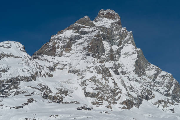 istock The Matterhorn from Breuil-Cervinia, Italy 915708116