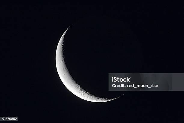 Schwindet Moon Sichel Stockfoto und mehr Bilder von Mond - Mond, Mondoberfläche, Sichel