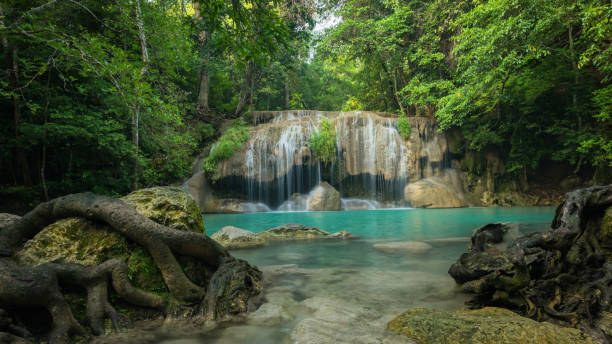 istock Wonderful green waterfall and nice for relaxation 915714216