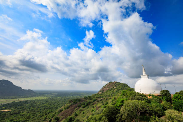 istock stupa of Mihintale 915717060