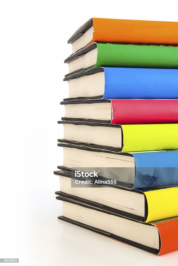 Pile de livres colorés utilisé - Photo de Blanc libre de droits