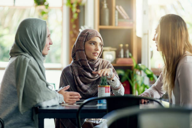 istock Sometimes girl talk is all the therapy you need 915727700