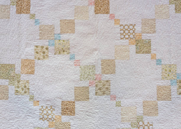 istock Tan and Neutral Quilt Squares 915729452