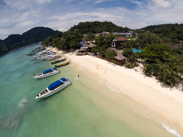 istock Aerial view of Koh Phi Phi Island, Thailand 915733520